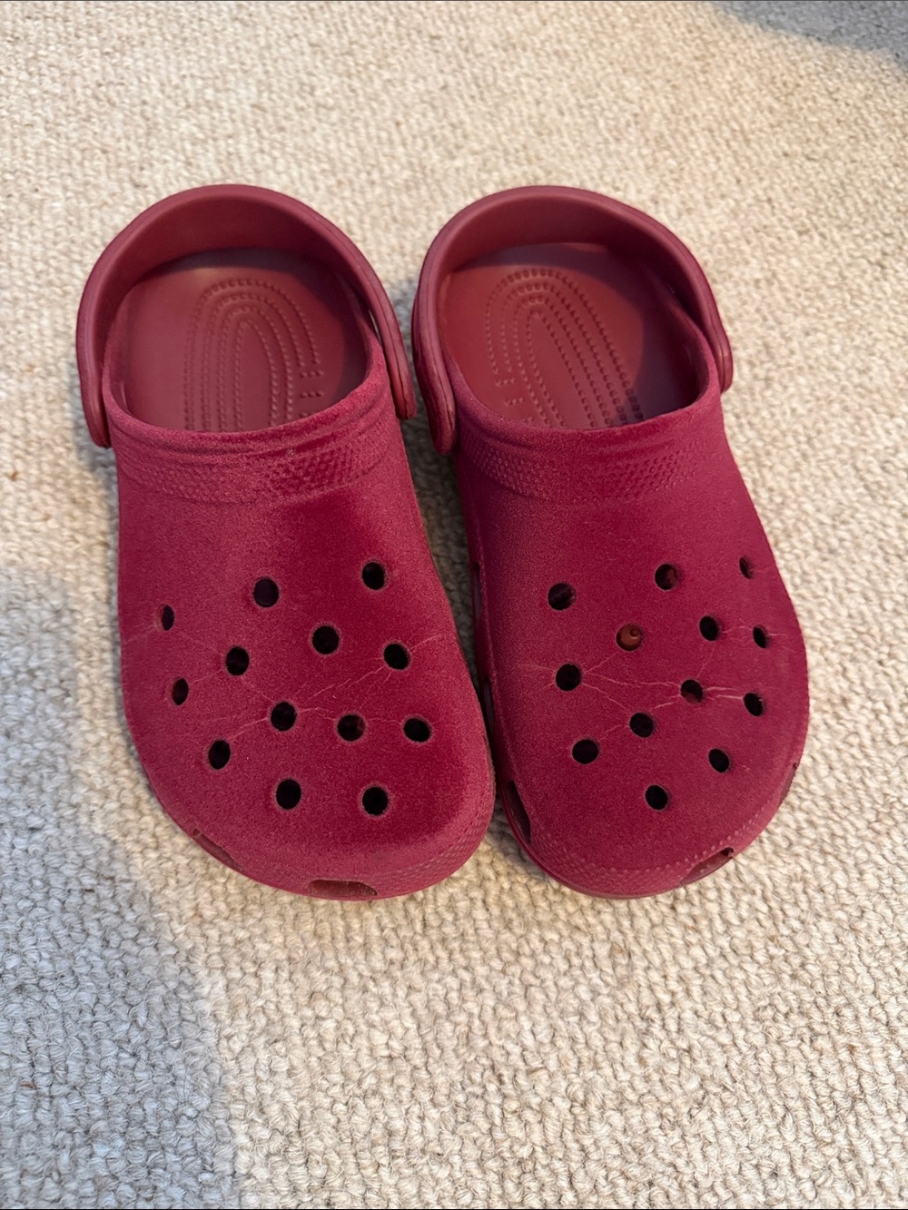 CROCS Kids Maroon velvet
